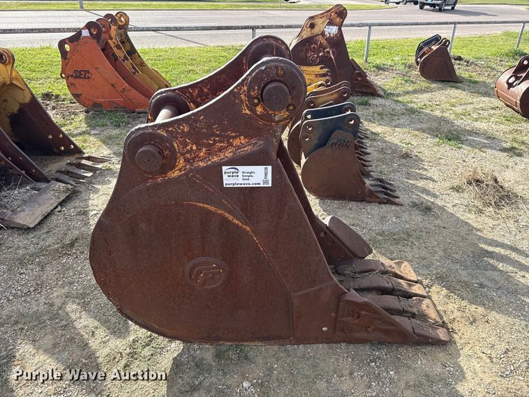 image for item FH6536 CF excavator bucket