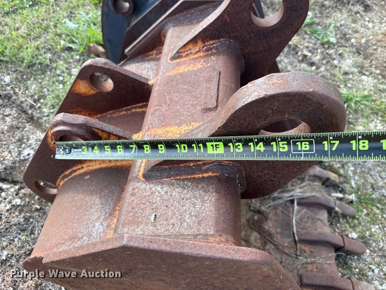 image for item FH6538 (2) buckets