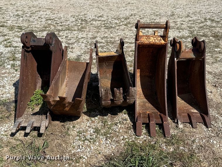 image for item FH6541 (5) backhoe buckets