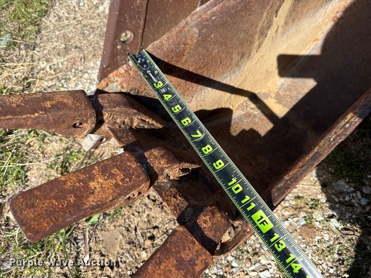 image for item FH6541 (5) backhoe buckets