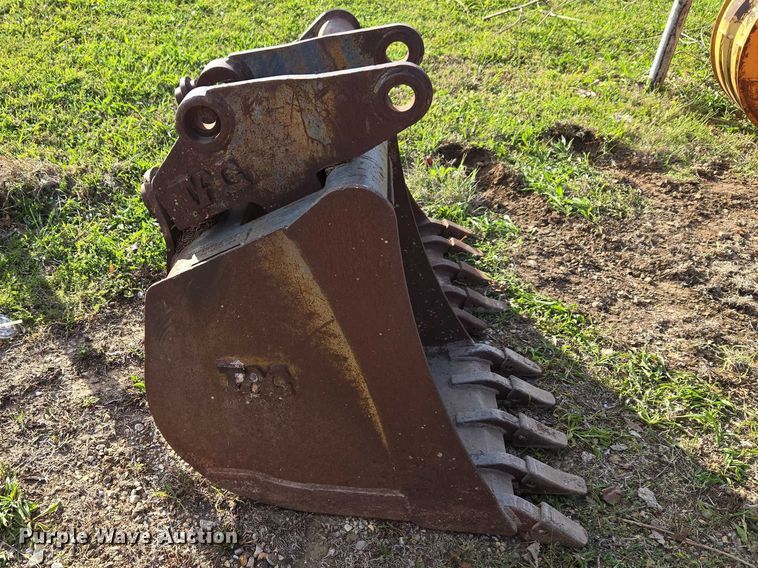 image for item FH6543 Backhoe attachments
