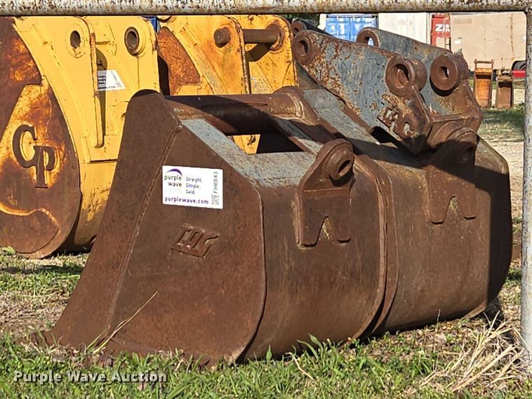 image for item FH6543 Backhoe attachments
