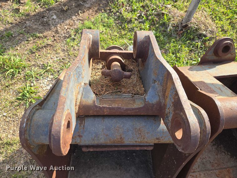 image for item FH6543 Backhoe attachments