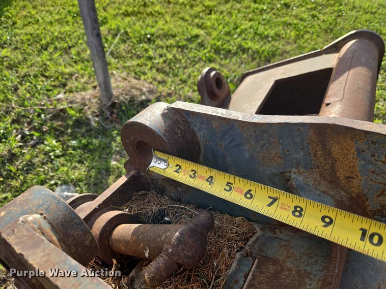 image for item FH6543 Backhoe attachments