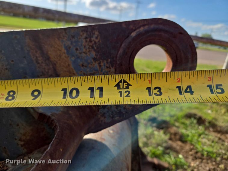 image for item FH6543 Backhoe attachments