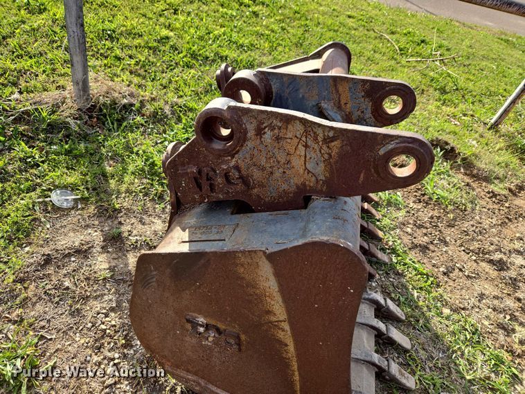 image for item FH6543 Backhoe attachments