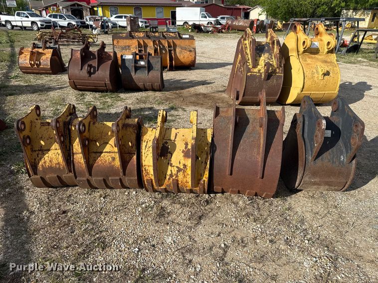 image for item FH6548 (5) excavator buckets