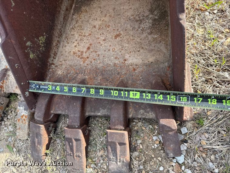 image for item FH6548 (5) excavator buckets