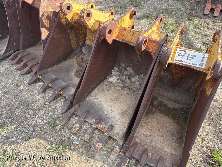 image for item FH6548 (5) excavator buckets