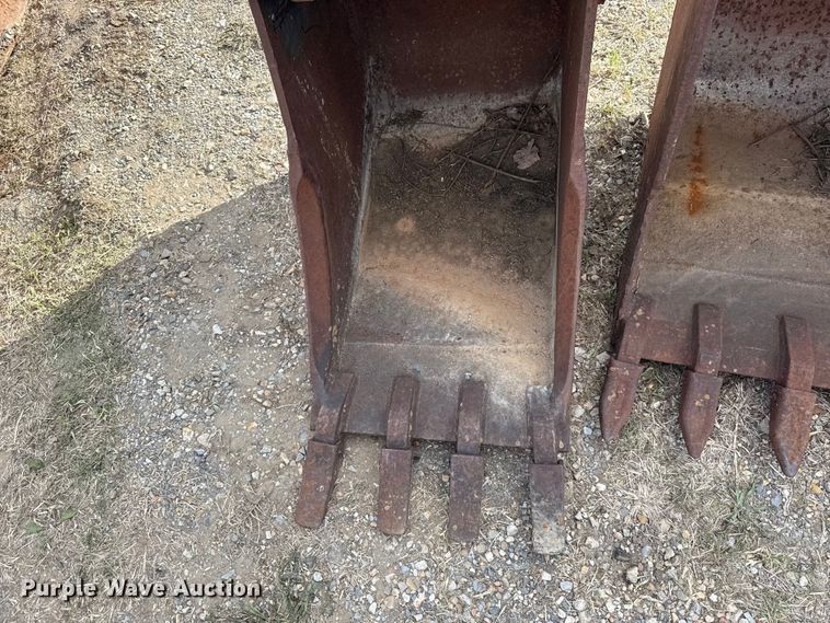 image for item FH6548 (5) excavator buckets