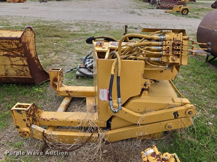 image for item FH6574 Midwestern M540 dozer boom winch