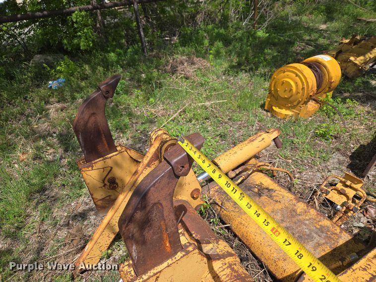 image for item FH6579 Dozer parts