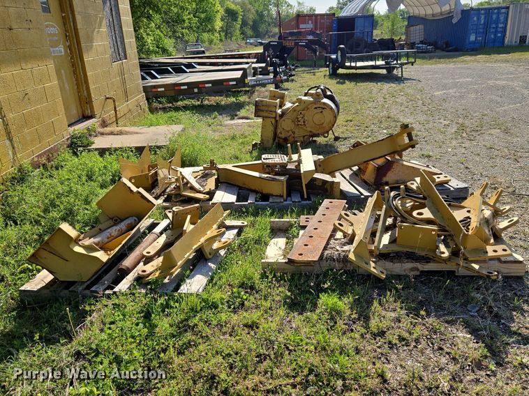 image for item FH6580 Approximately 15 drawbars