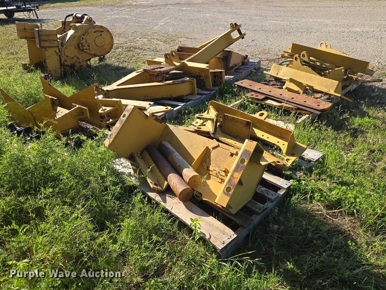 image for item FH6580 Approximately 15 drawbars