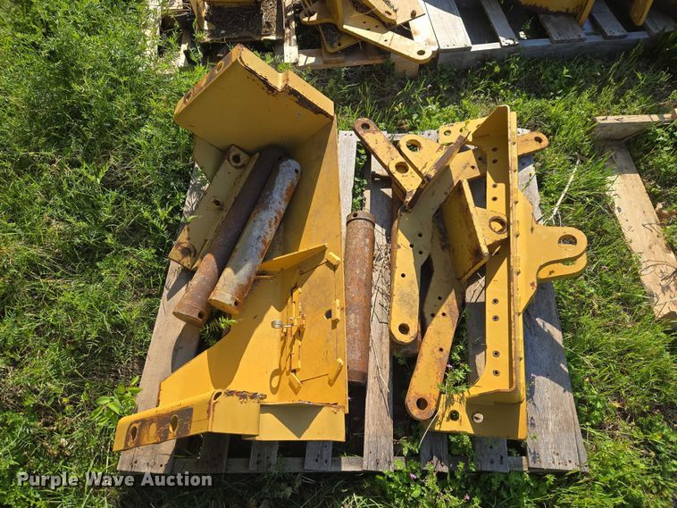 image for item FH6580 Approximately 15 drawbars