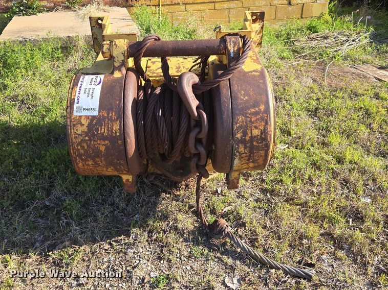 image for item FH6581 Paccar PA56-E00100 winch