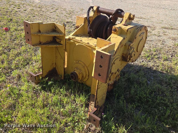 image for item FH6581 Paccar PA56-E00100 winch
