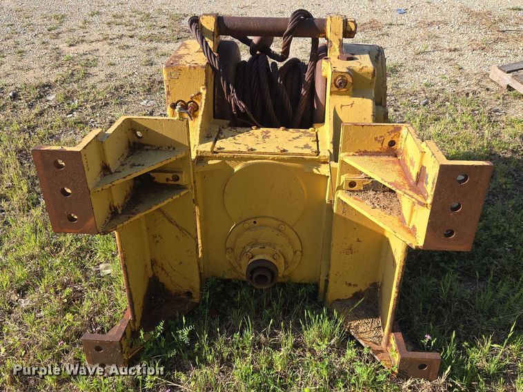 image for item FH6581 Paccar PA56-E00100 winch