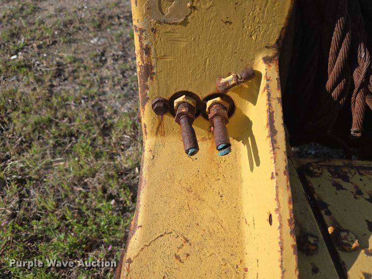 image for item FH6581 Paccar PA56-E00100 winch