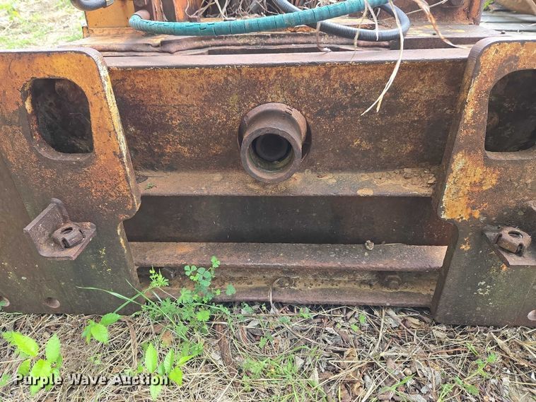 image for item FH6582 Hyster winch