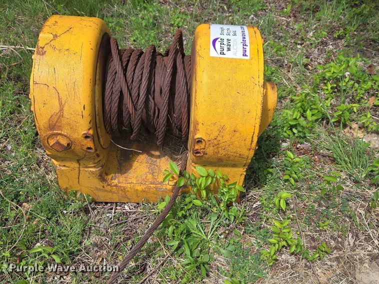image for item FH6583 Winch