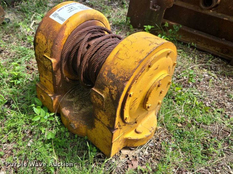 image for item FH6583 Winch