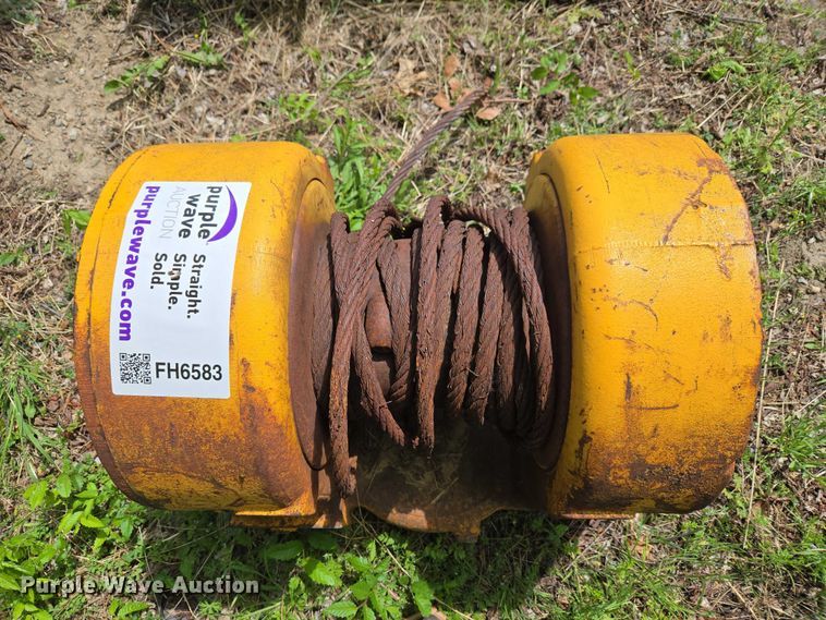 image for item FH6583 Winch