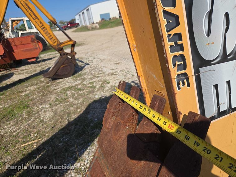 image for item FH6593 2016 Case 580 Super N backhoe