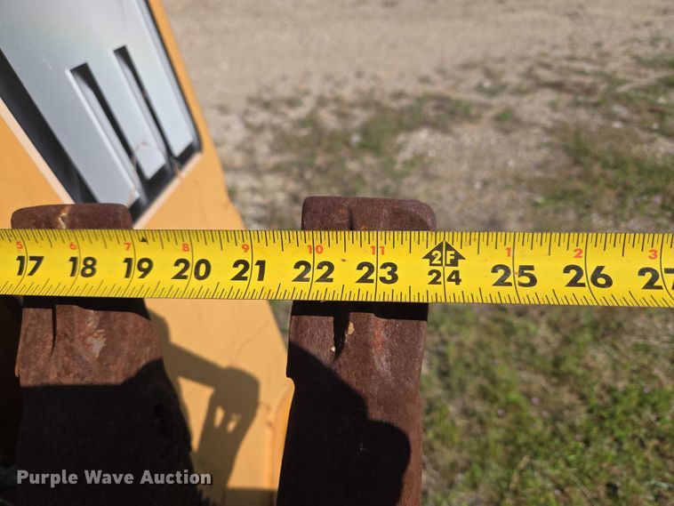 image for item FH6593 2016 Case 580 Super N backhoe