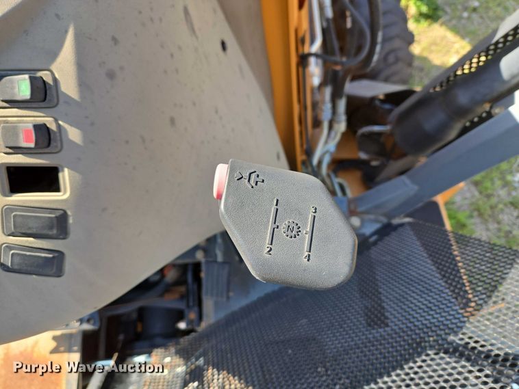 image for item FH6593 2016 Case 580 Super N backhoe