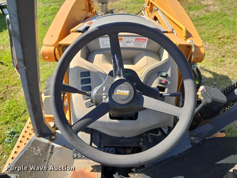 image for item FH6593 2016 Case 580 Super N backhoe