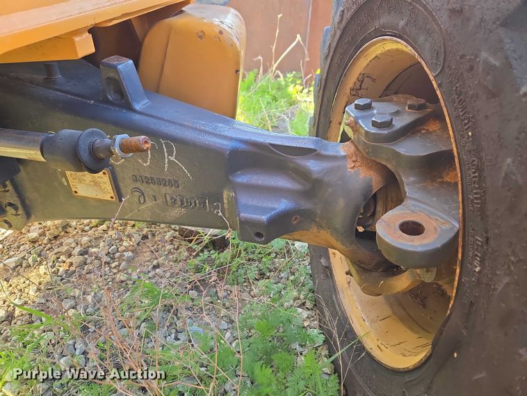 image for item FH6593 2016 Case 580 Super N backhoe