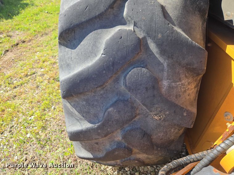 image for item FH6593 2016 Case 580 Super N backhoe