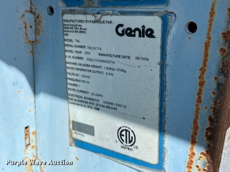 image for item FH6594 2004 Genie TML-4000N light plant