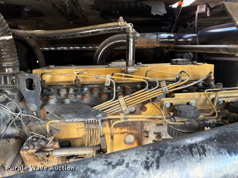 image for item FH6595 Sullivan Industries D3750H60 air compressor