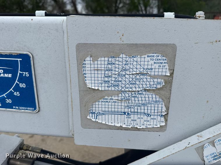 image for item FH6598 2011 Ford F550 Super Duty utility / service truck