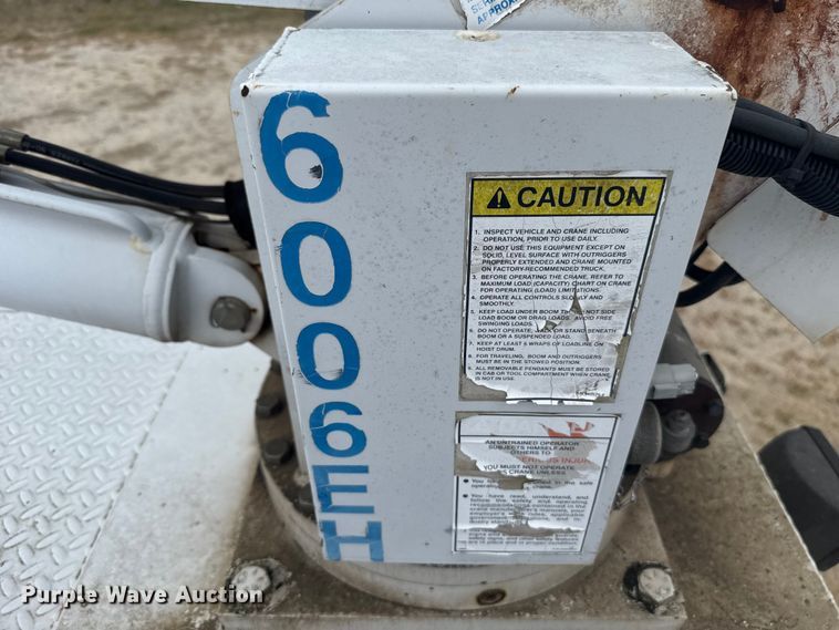 image for item FH6598 2011 Ford F550 Super Duty utility / service truck