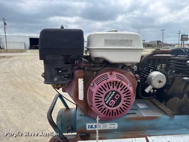 image for item FH6598 2011 Ford F550 Super Duty utility / service truck