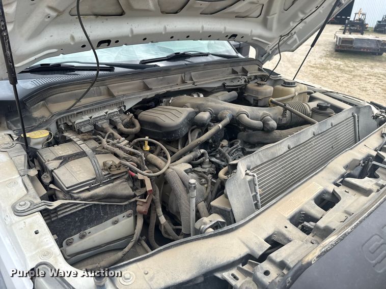 image for item FH6598 2011 Ford F550 Super Duty utility / service truck