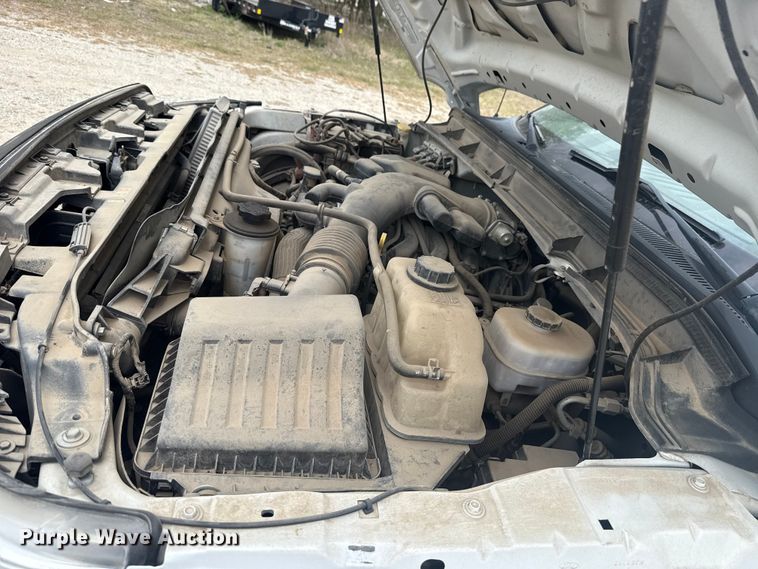 image for item FH6598 2011 Ford F550 Super Duty utility / service truck