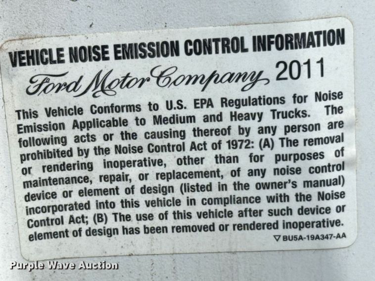 image for item FH6598 2011 Ford F550 Super Duty utility / service truck