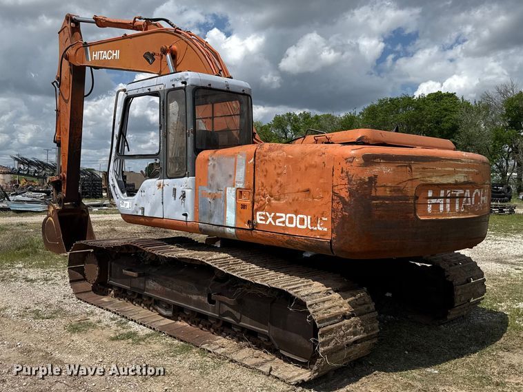 image for item FH6599 1993 Hitachi EX200LC-2 excavator
