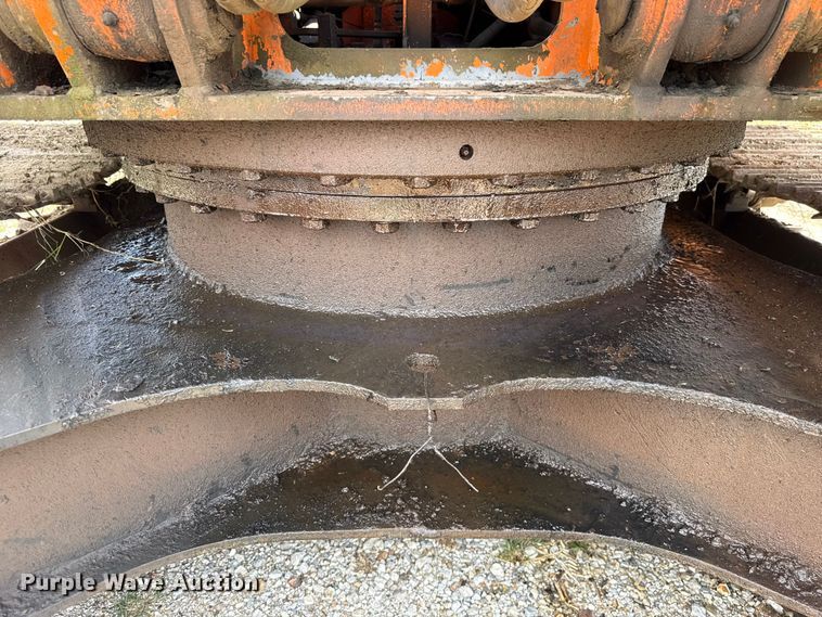 image for item FH6599 1993 Hitachi EX200LC-2 excavator