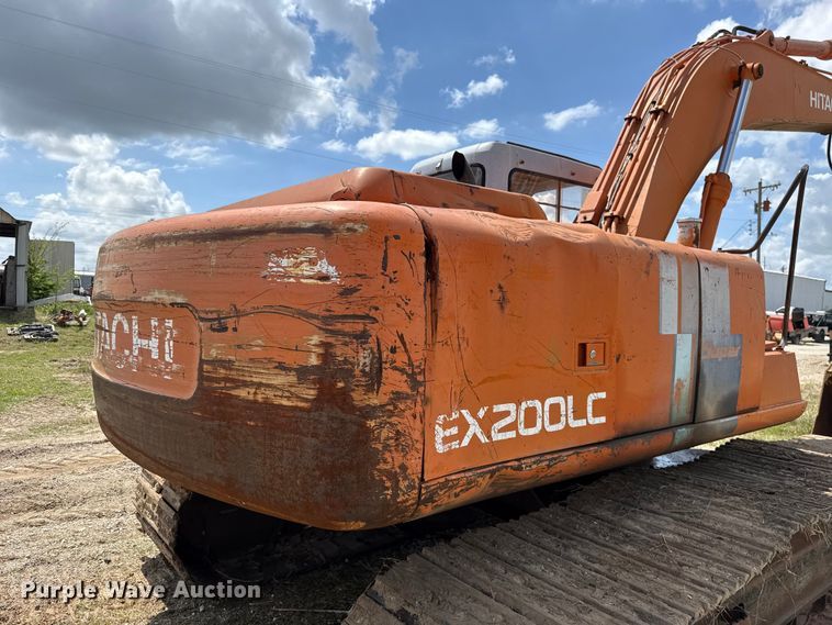 image for item FH6599 1993 Hitachi EX200LC-2 excavator