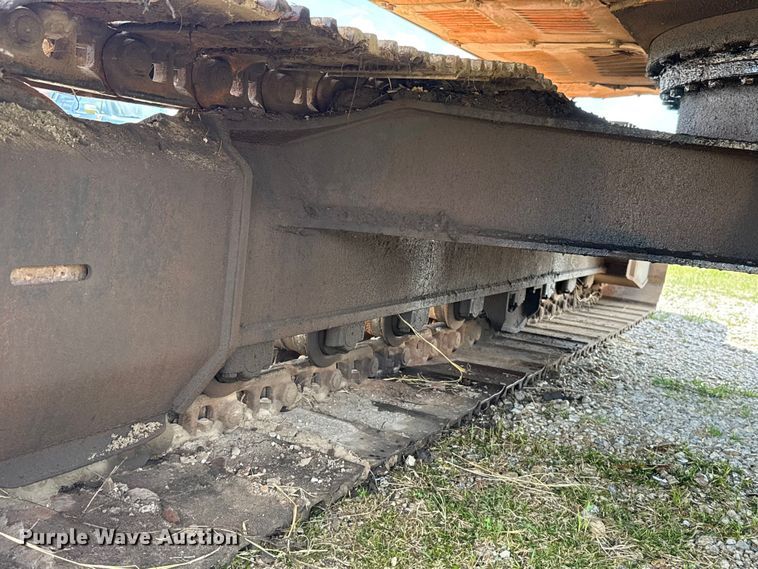 image for item FH6599 1993 Hitachi EX200LC-2 excavator