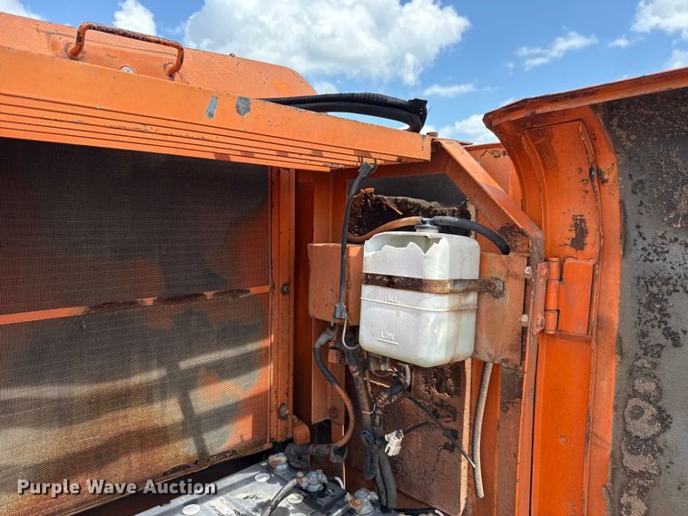 image for item FH6599 1993 Hitachi EX200LC-2 excavator