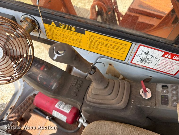 image for item FH6599 1993 Hitachi EX200LC-2 excavator