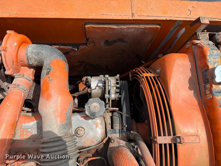 image for item FH6599 1993 Hitachi EX200LC-2 excavator