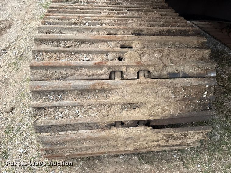 image for item FH6599 1993 Hitachi EX200LC-2 excavator