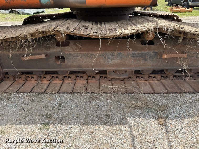 image for item FH6599 1993 Hitachi EX200LC-2 excavator